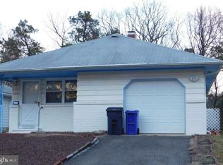24 Mount Rushmore Dr, Toms River, NJ 08753
