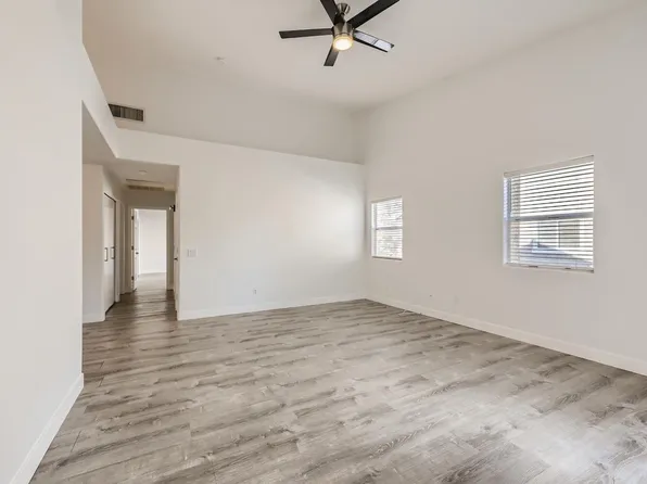 2153 Jasper Bluff St Unit 201, Las Vegas, NV 89117