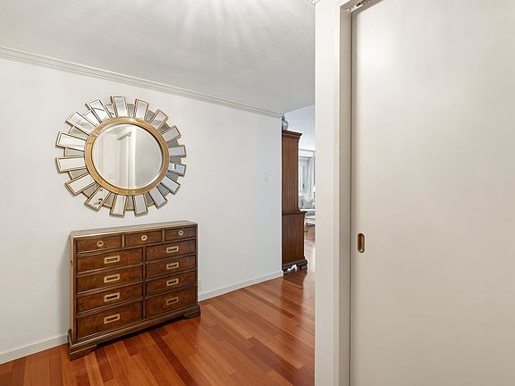 3rd image of 3525 Turtle Creek Blvd APT 12E
