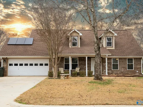 122 Todd Dr, Madison, AL 35758