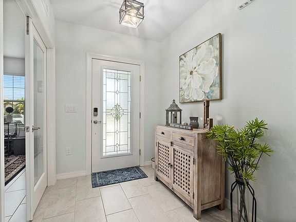 5th image of 2149 SW Pruitt Street
