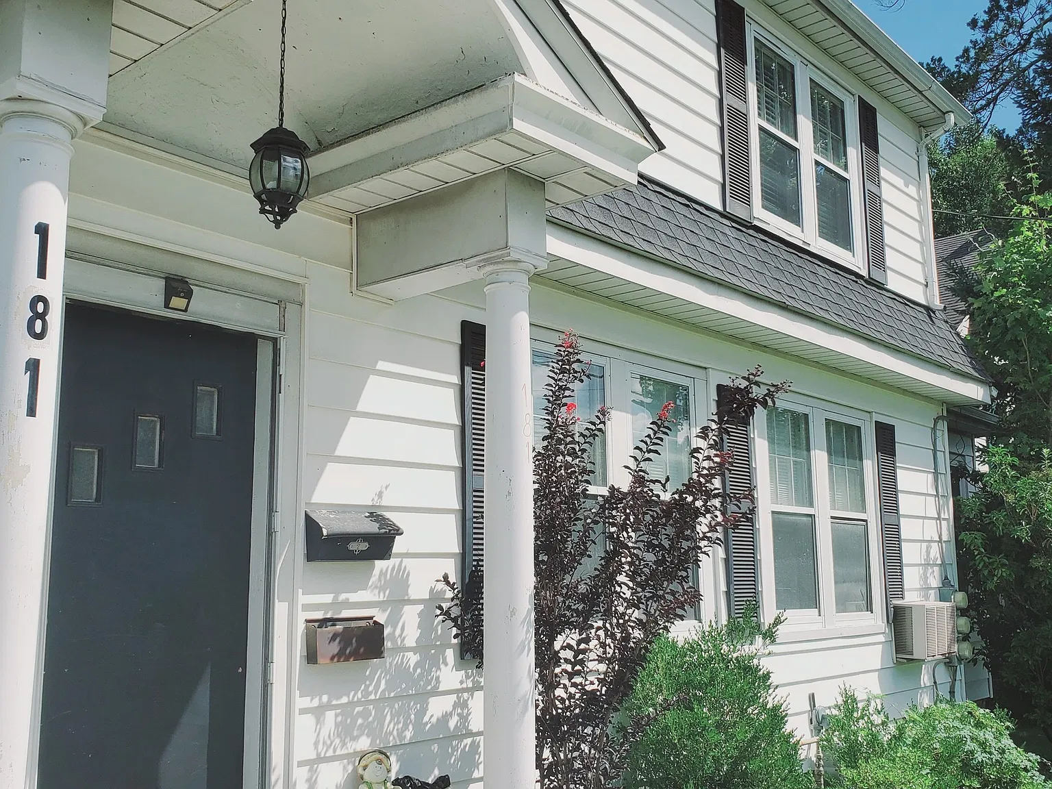 2 bed, 1.5 bath, 1250 sqft, $3,500 — Photo 1