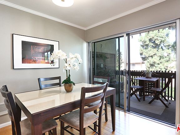 4th image of 6050 Canterbury Dr Unit F301