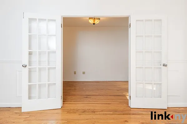 Rented by Link NY Realty | media 51