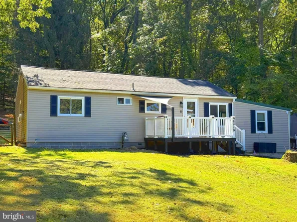 4220 Druck Valley Rd, York, PA 17406