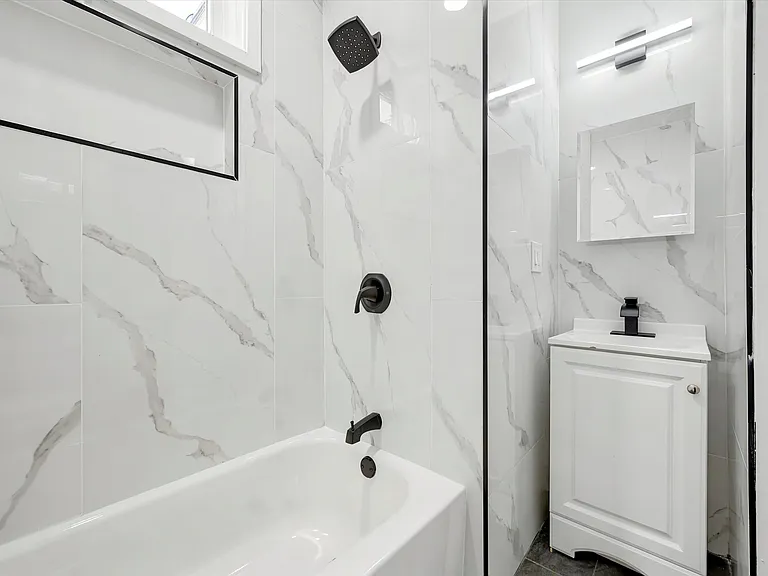 936 N Fallon St — Photo 10