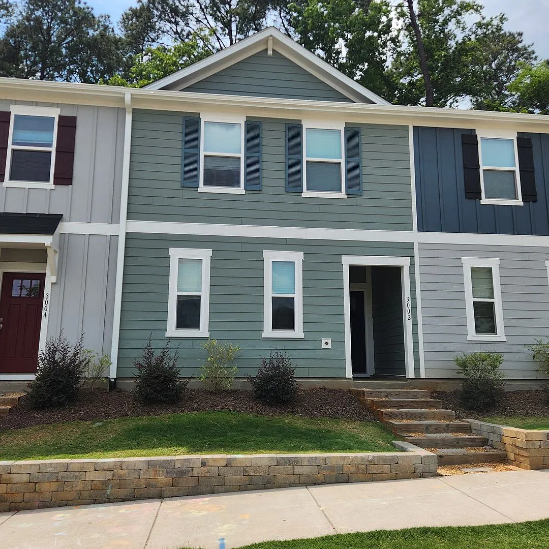 3002 Spline Lane — Photo 2