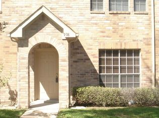 928 Birnham Woods Blvd, Pasadena, TX 77503