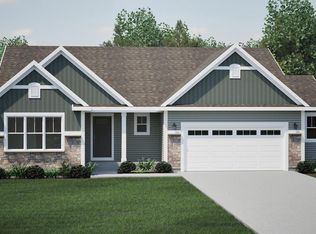 661 E Bluff Cir, Waterford, WI 53185