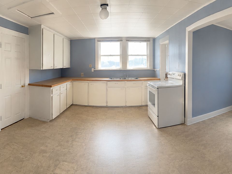 Kitchen and dining area or office.