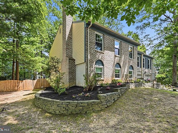 2nd image of 7601 Cervantes Ct