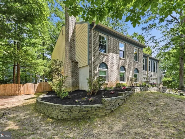 7601 Cervantes Ct, Springfield, VA 22153