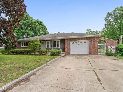 24 Warwick Avenue, Albany, NY, 12205