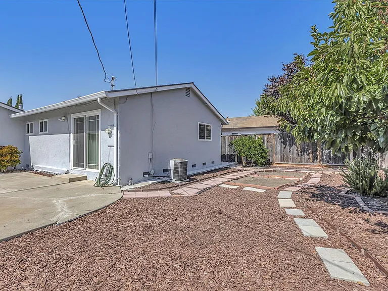 1112 Di Napoli Dr — Photo 42