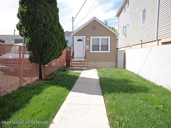3rd image of 502 Midland Ave