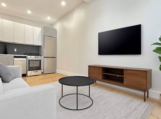 72 Greenpoint Ave #2A, Brooklyn, NY 11222