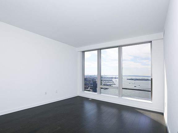 4th image of 252 South St #47L