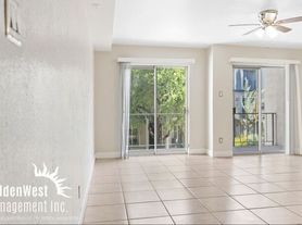 1006 E Osborn Rd, Phoenix, AZ