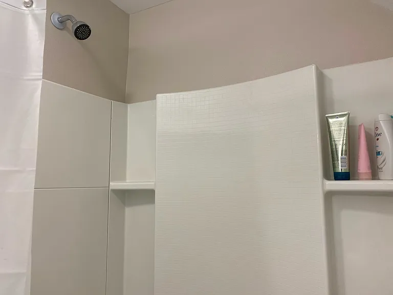 813 Crawford Ave #813 — Photo 3