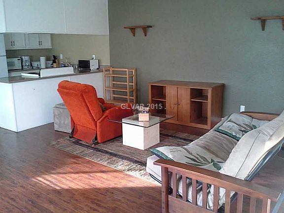 4th image of 1291 Elizabeth Ave Unit 4