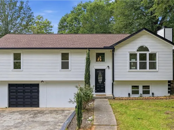 6180 Britt Rd SW, Mableton, GA 30126
