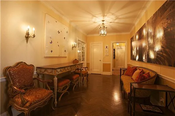 Sold by Modlin Group | media 17