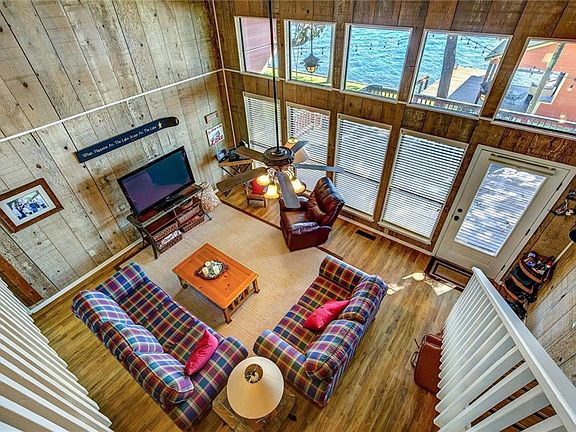 3rd image of 146 King Andrew Ct