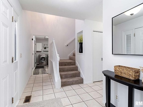 3rd image of 5144 Coventry Ct