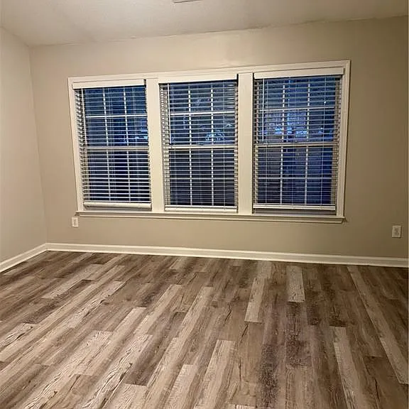 2766 Terrell Trace Dr — Photo 14