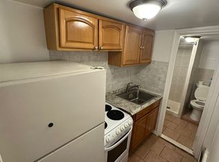 12 Stanley Pl #B, Yonkers, NY 10705