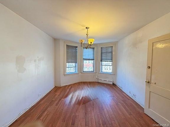 5th image of 2896 Heath Avenue