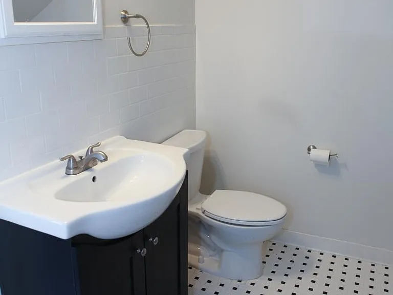 6406 Bradley Ave #UPPER — Photo 5