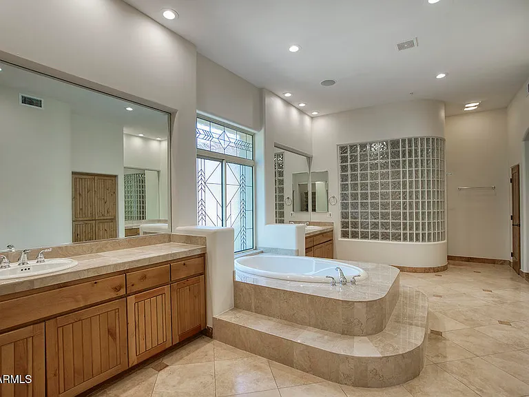 9290 E Thompson Peak Pkwy #204 — Photo 12