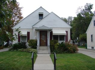 1392 Pascal St N, Saint Paul, MN 55108