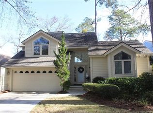12 Toppin Dr, Hilton Head Island, SC 29926