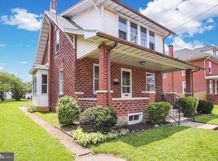 204 E Noble Ave, Shoemakersville, PA 19555