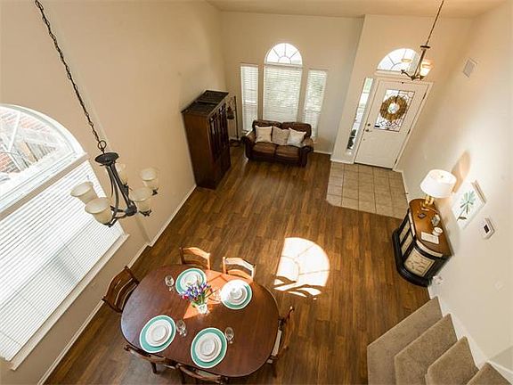 4th image of 1503 Jackie Robinson Pl