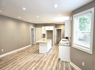 39 Fiske St APT 1, Waltham, MA 02451