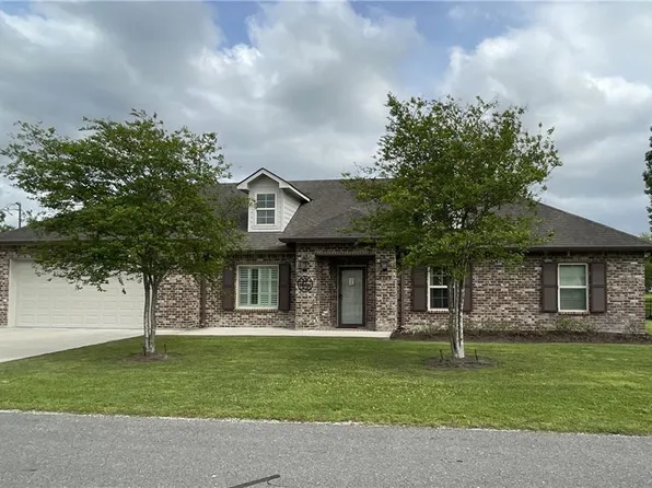 9188 Schexnayder St, Convent, LA 70723