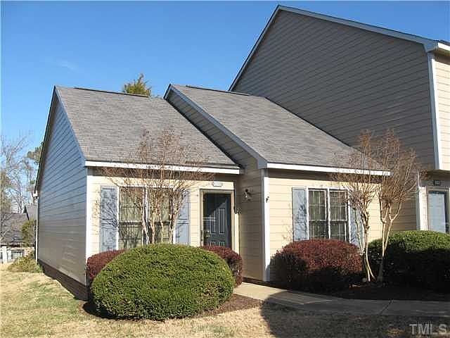 1st image of 2631 Camellia Dr