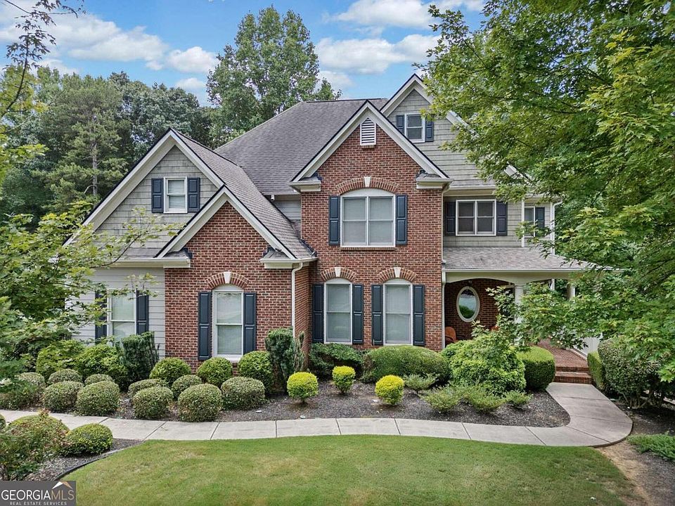 1st image of 113 Oak Laurel