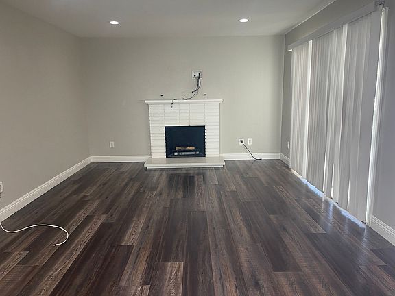 5th image of 15422 Norwich Cir
