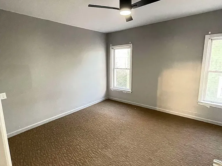 163 Holly St #3 — Photo 5