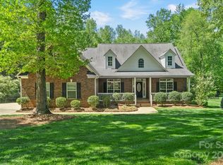 2074 Delfin Ct, Rock Hill, SC 29730