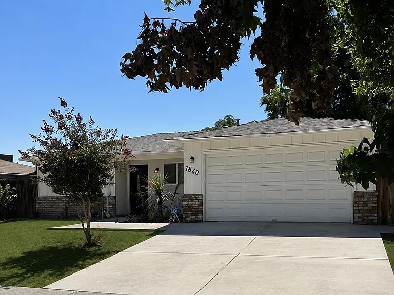 1840 Cheyenne Dr — Photo 3