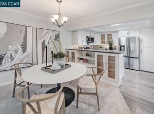 1708 Oakmont Dr APT 1, Walnut Creek, CA 94595