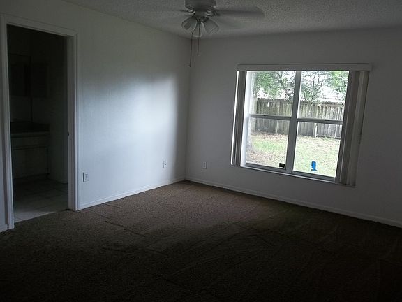 4th image of 8106 Tom Sawyer Dr