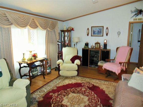 3rd image of 92 Township Road 791