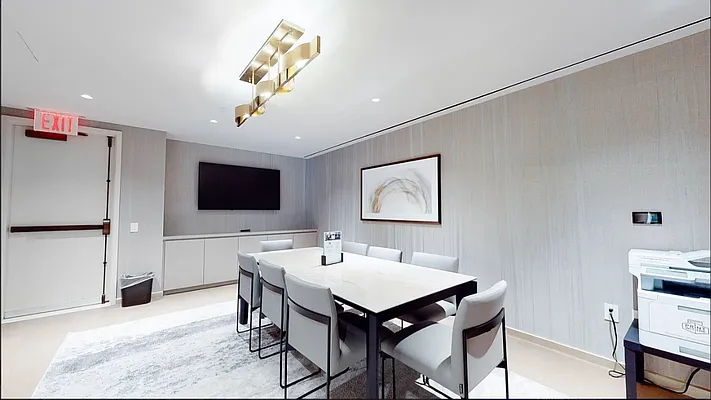 Office, photo 1