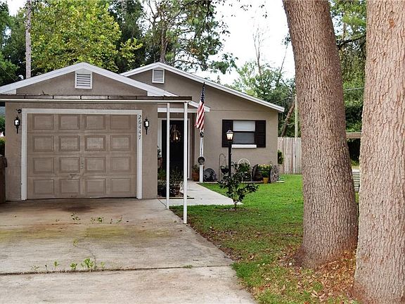 2nd image of 26447 Whitemarsh St